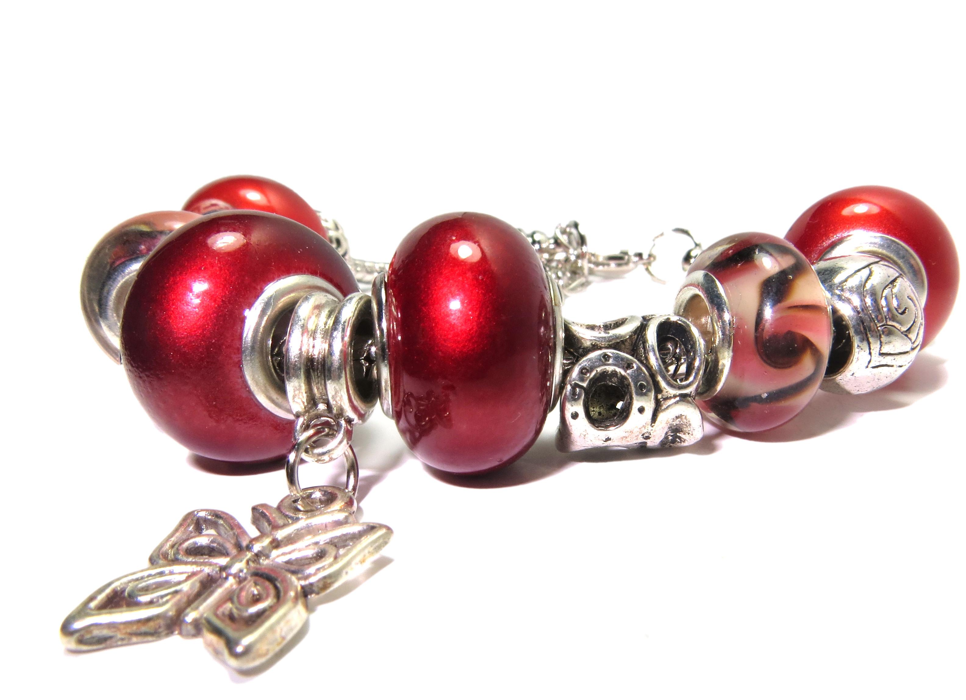 Náramek s korálky a přívěsky BE WINE RED TOPBEADS 19-21 cm