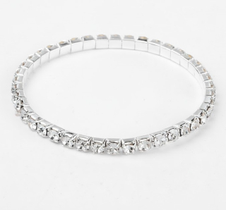 Strečový štrasový náramek s čirými krystalkovými kamínky